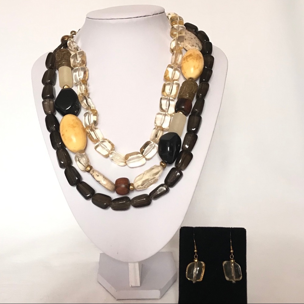 Oversize beaded necklace set